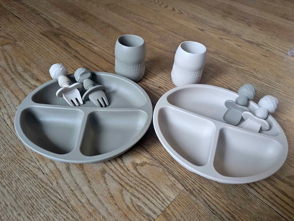 Silicone plates, cups, and cutlery