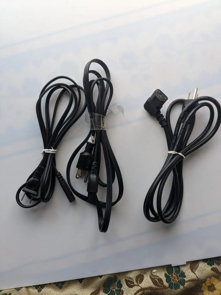 Power Connectors C5, C7, C13 - photo 2