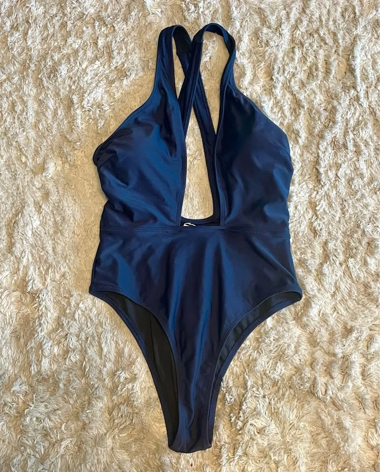 Cupshe one piece navy swimsuit size M - photo 3