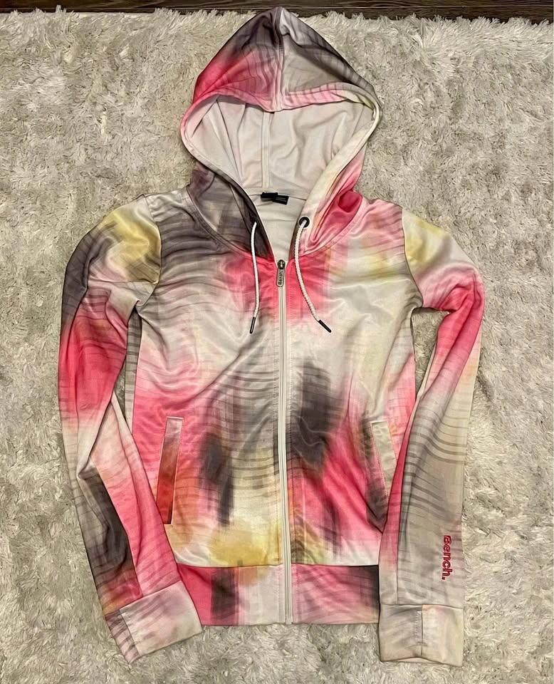 Bench Women's Hoodie Size Small