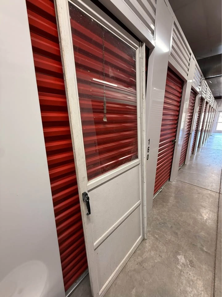 Storm Door, White Metal 32x83 - photo 3