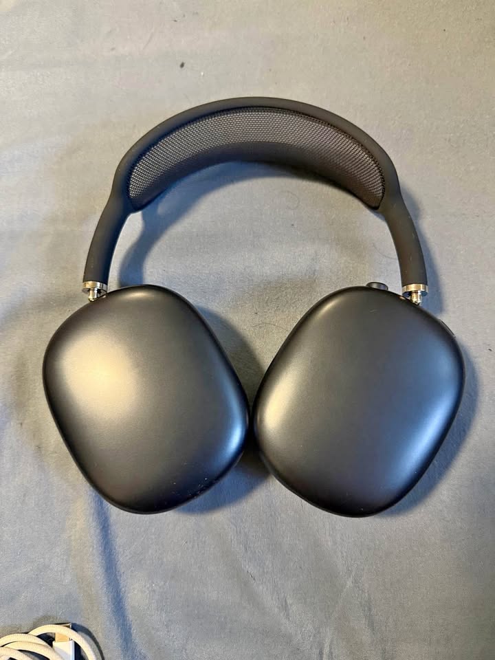 🔥 Apple AirPods Max – Space Gray