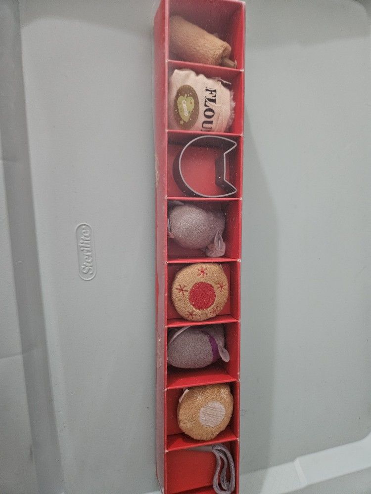 8 Piece Cat Toys