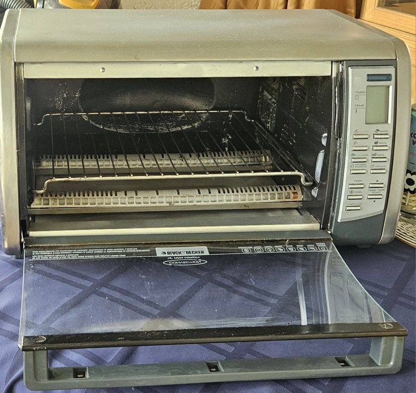 Black Decker Convection Toaster Oven - photo 2