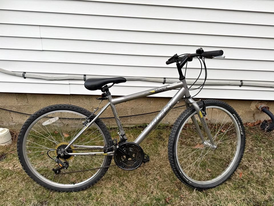 Huffy Granite 15 Speed 26-inch Men's Mountain Bike
