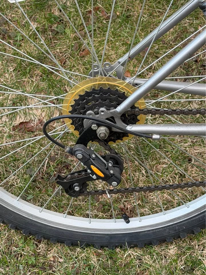 Huffy Granite 15 Speed 26-inch Men's Mountain Bike - photo 5