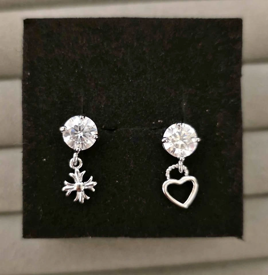 New Moissanite 1ct Sterling Silver Stud Earrings