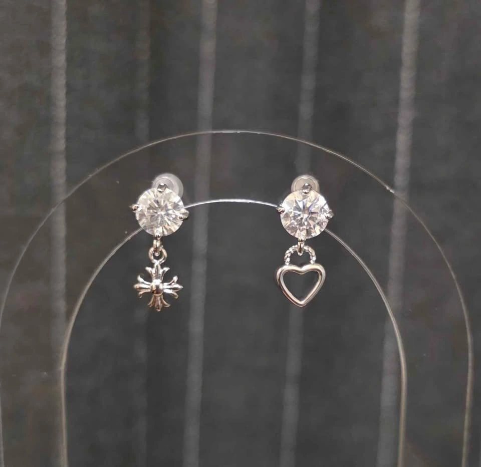 New Moissanite 1ct Sterling Silver Stud Earrings - photo 2