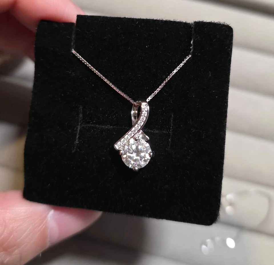 New Moissanite 1 Carat Sterling Silver Pendant - photo 3