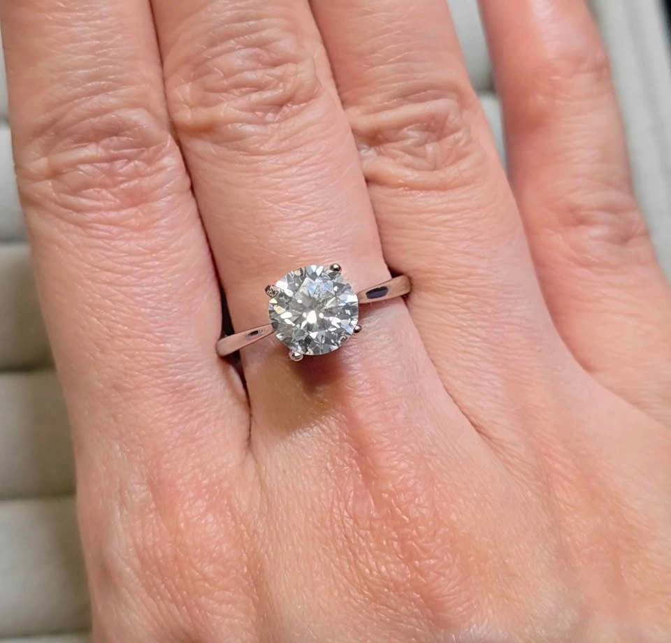 New Moissanite 2 carat sterling silver ring - photo 2