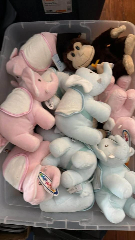 Large Lot of Brand New Stuffed Animals - photo 2