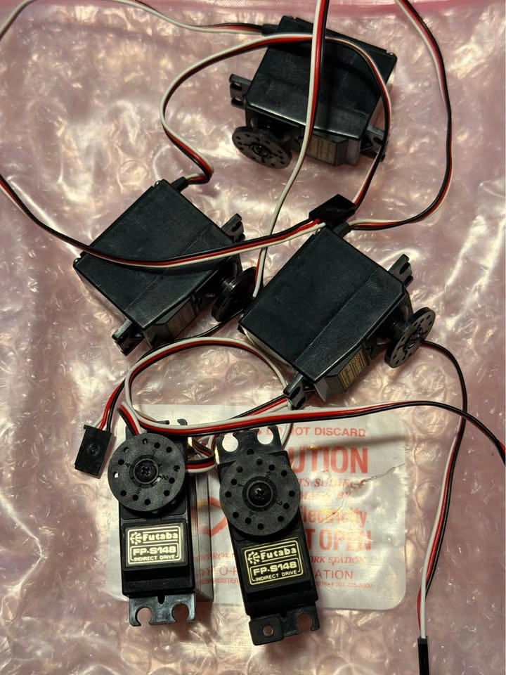 Mixed Lot of Vintage RC Transmitters & Parts - photo 5