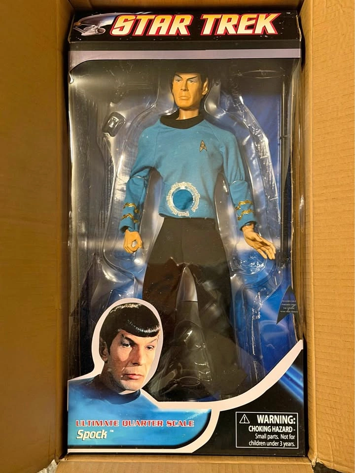 Star Trek Ultimate Quarter Scale Spock Art Asylum Diamond Select