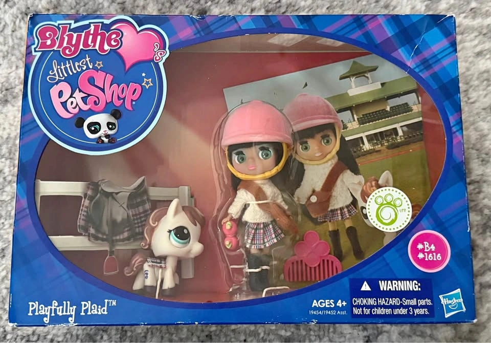 Littlest Pet Shop Blythe Playfully Plaid