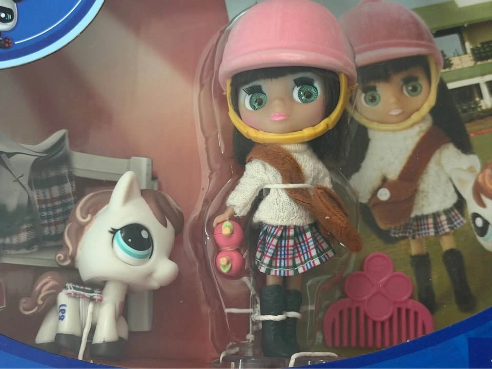 Littlest Pet Shop Blythe Playfully Plaid - photo 2