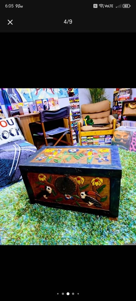 Vintage 1940s Handcarved Tropical Trunk Coffee Table - photo 4