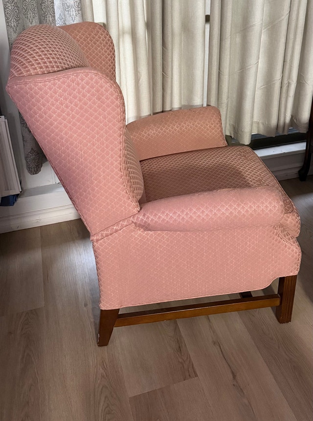 LA-Z-BOY Wingback Reclining Chair - photo 2