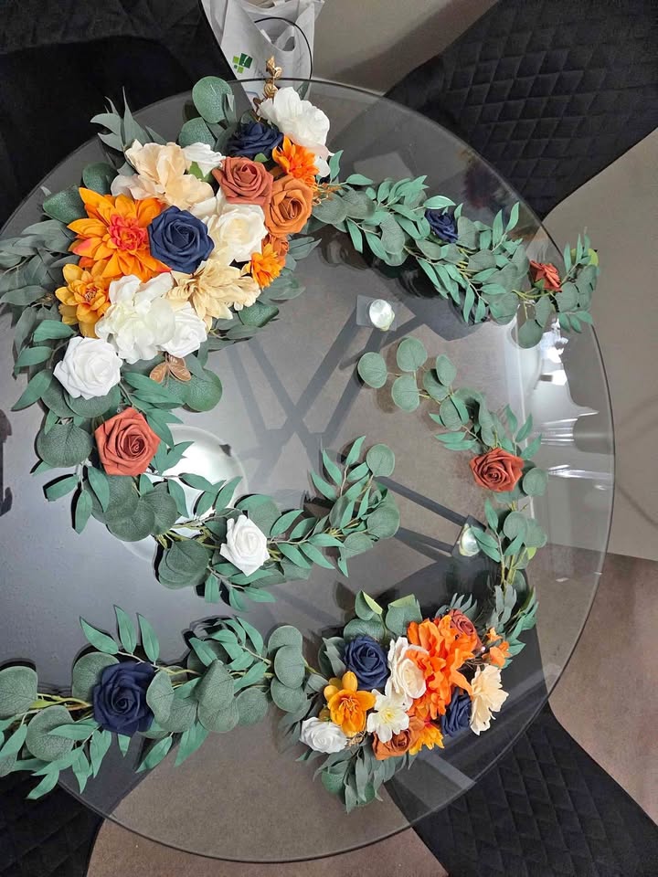 Eucalyptus Garland with Flowers (Autumn Tones)