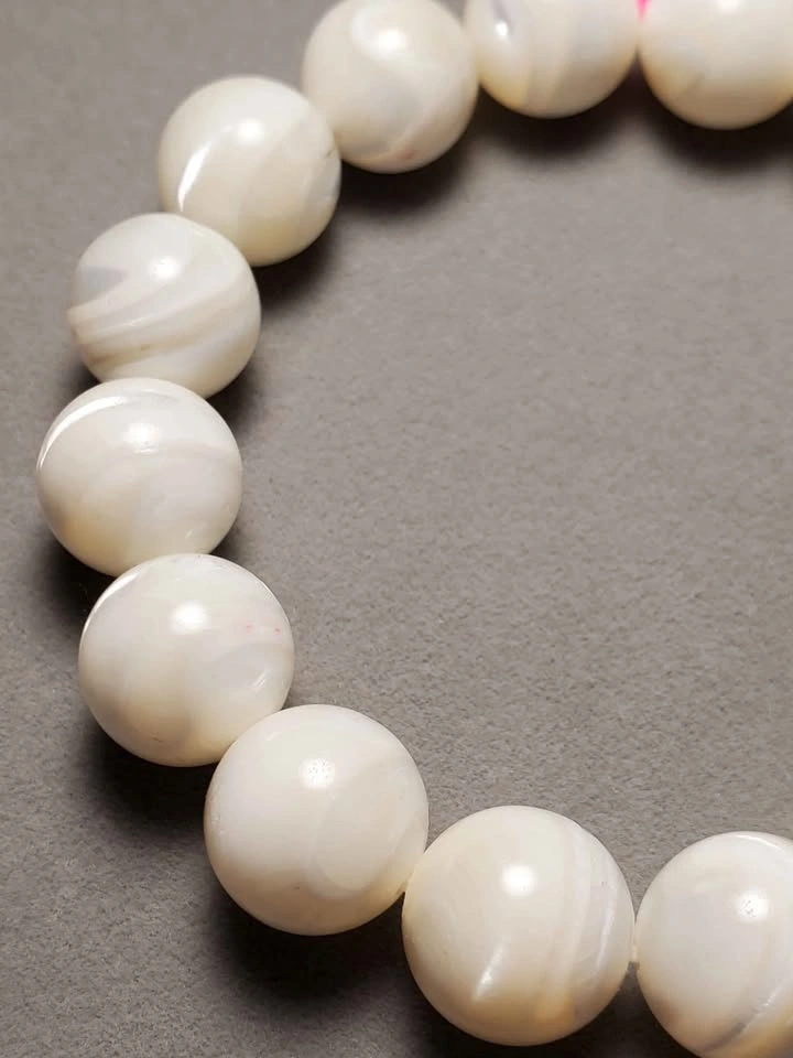 Mother of Pear Natural Bracelet 12mm fits 15.5cm wrist - photo 3