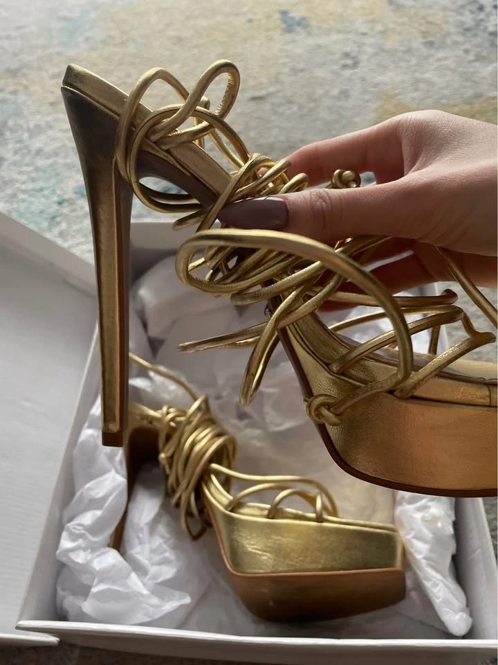BNIB L’intervalle Lace-up Platform Sandals - photo 2