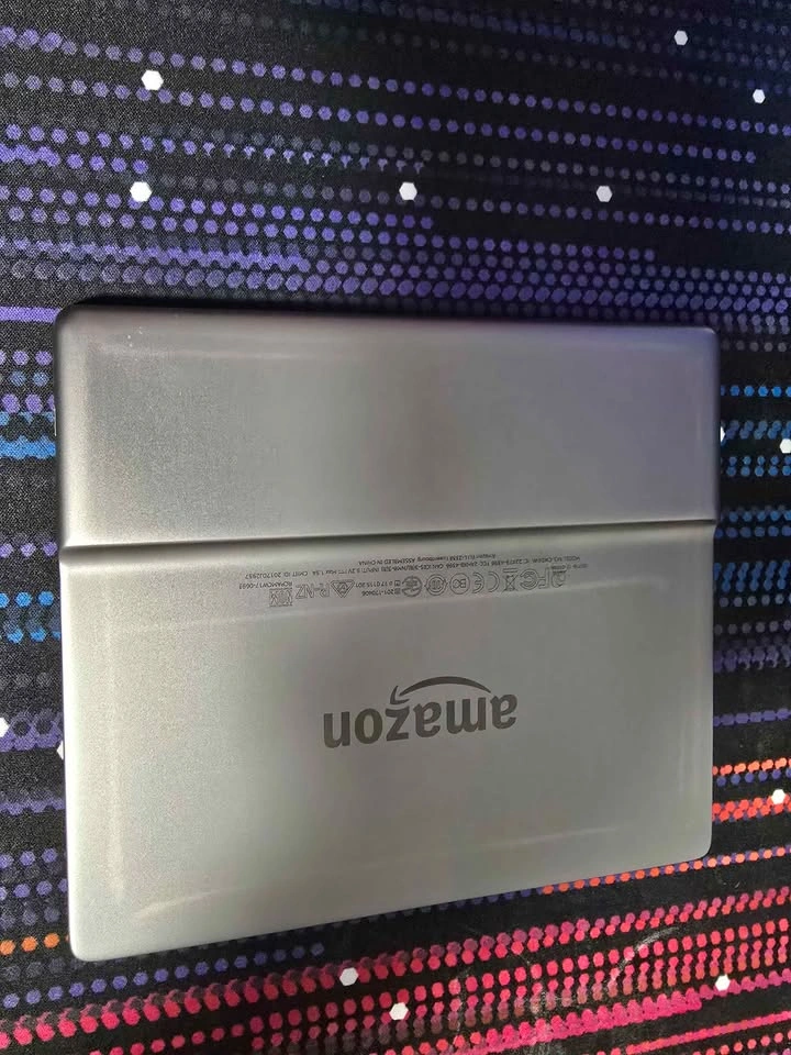 Kindle Oasis 9th gen - photo 2
