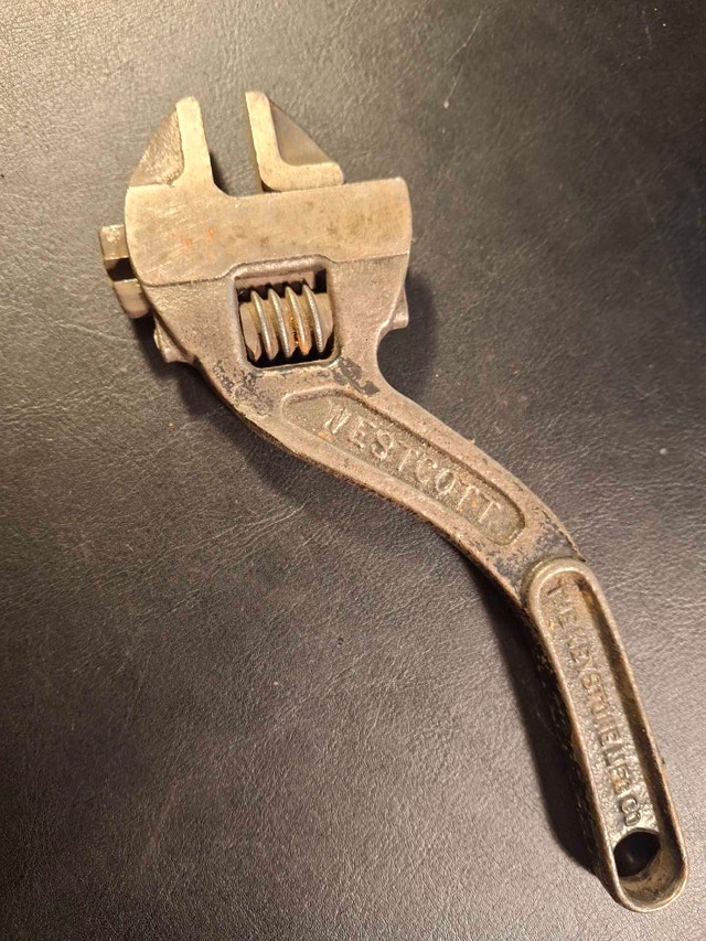 Vintage Westcott No. 78 adjustable "S" wrench 8"
