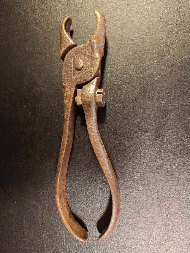 Hog Ring Plier 6"