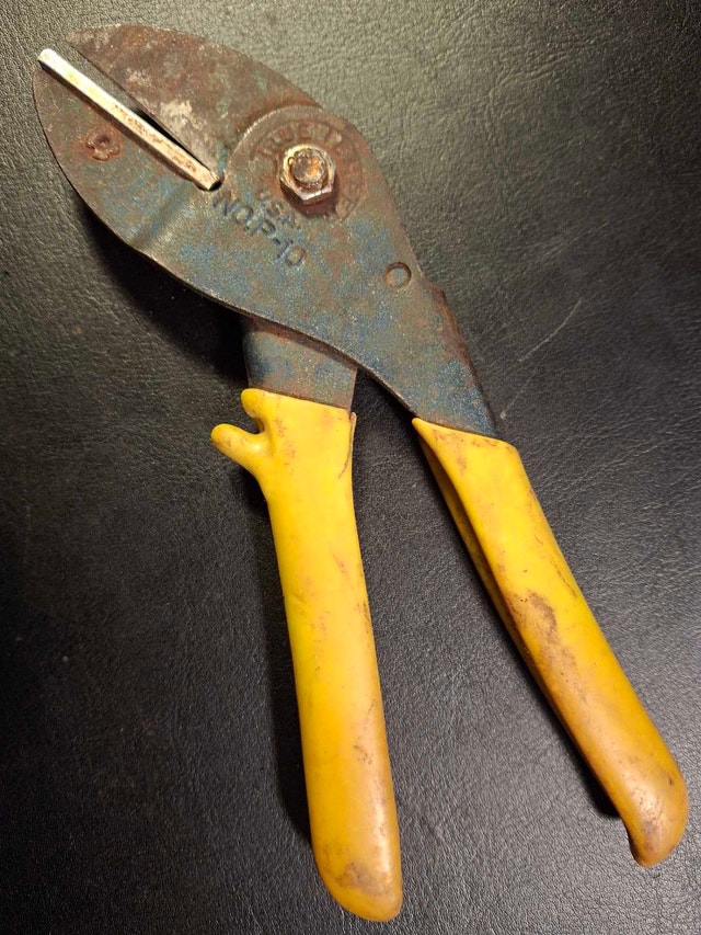 Irvin Wire Stripper