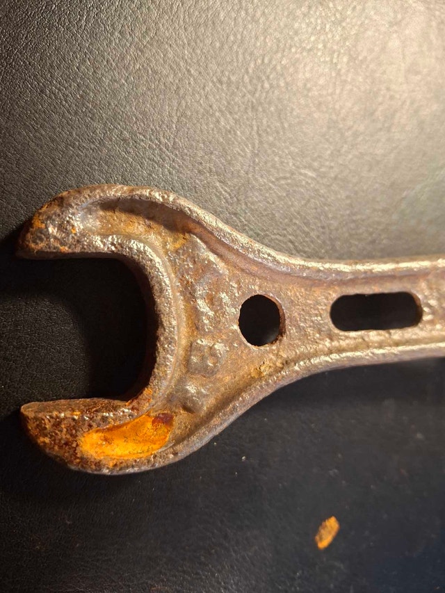 Old Wrench - photo 3