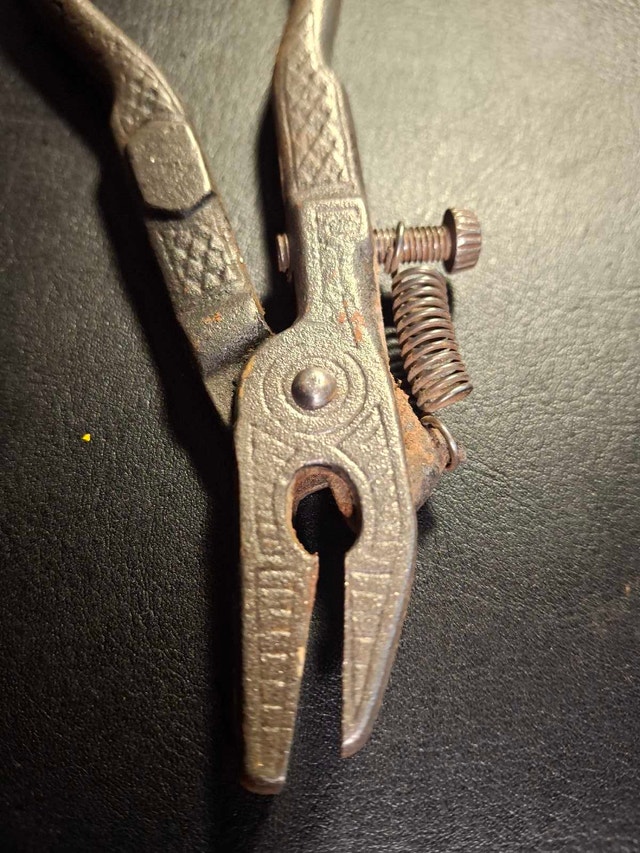 Old Saw Set Tool - photo 3