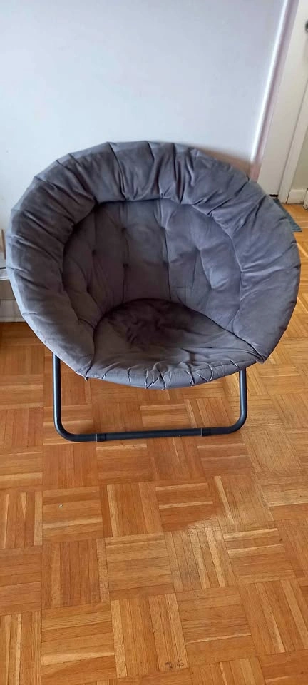 Foldable Chair bucket shaped
