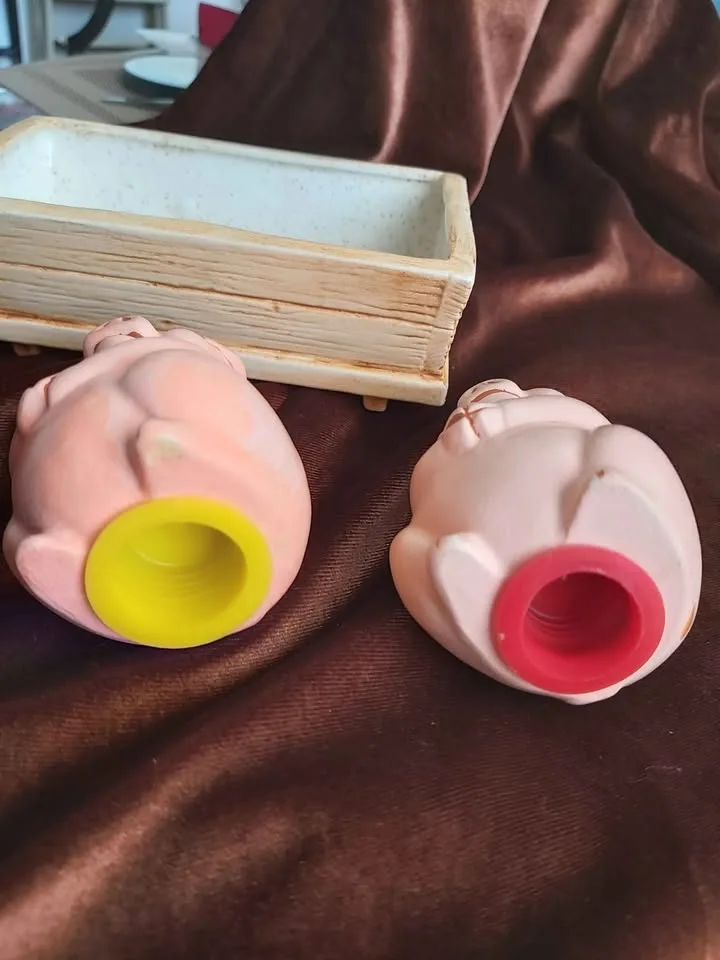 Vintage salt and pepper with tray image indicator(6)