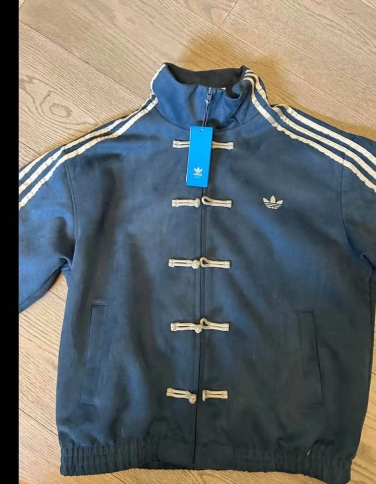 (BRAND NEW) Adidas CNY jackets-Unisex size medium - photo 2