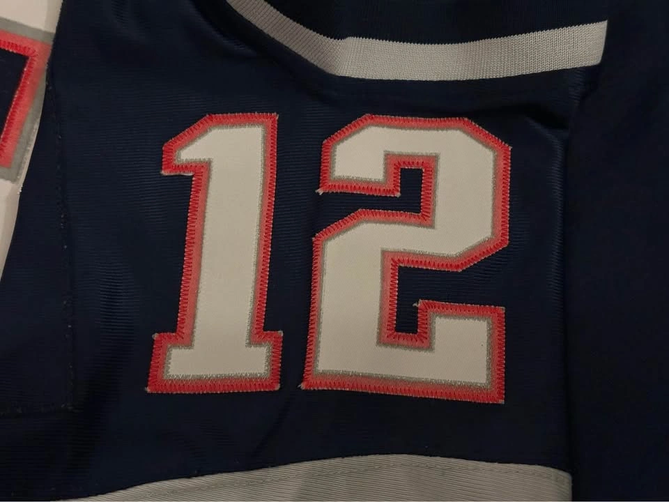 Rare 2006 Tom Brady Jersey - Medium - photo 5