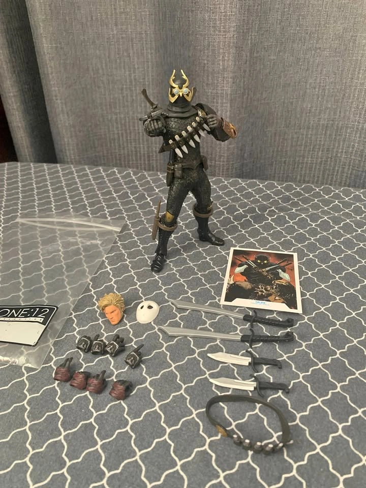 Mezco Talon (Custom)