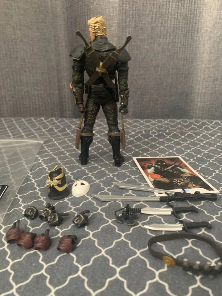 Mezco Talon (Custom) - photo 5