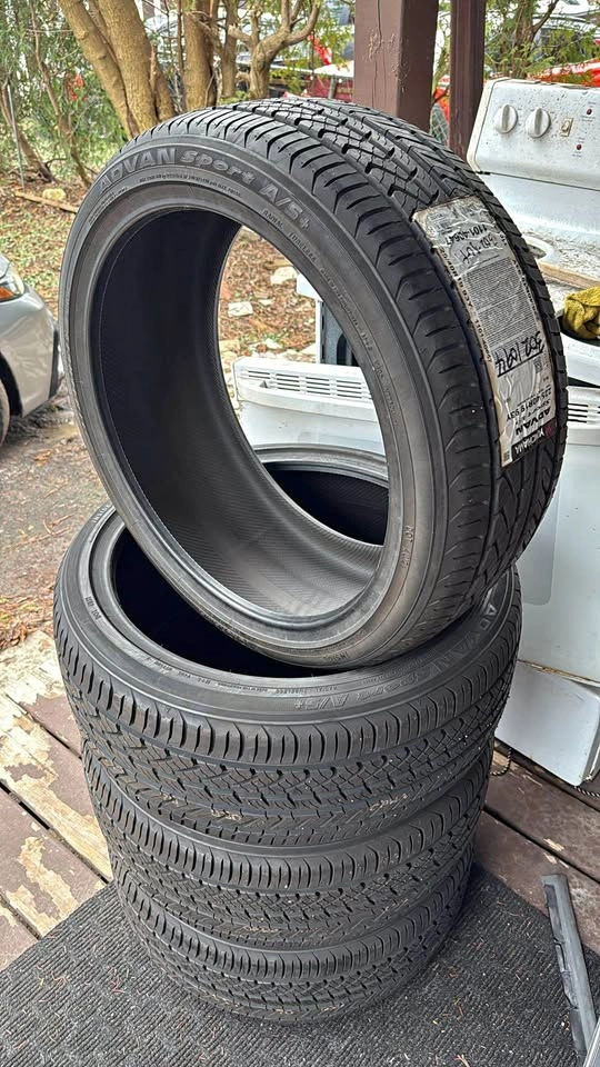 NEW All Season 19" Yokohama Advan Sport A/S+ - 225/40R19 93Y
