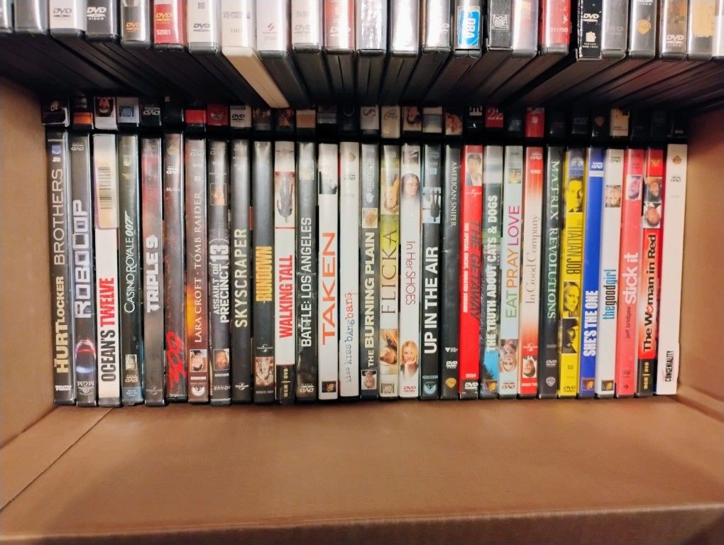 Lot Of 100 Plus Dvd Movies - photo 2