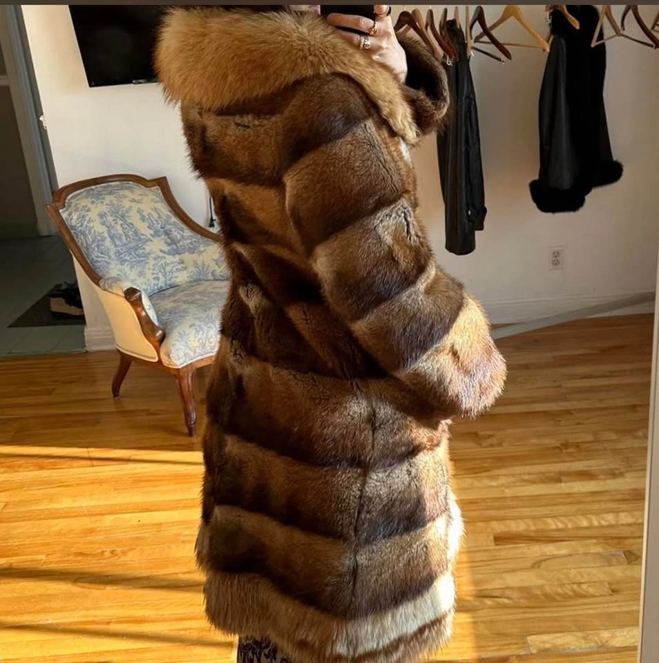 Vintage Fur Coat - Soft, Full Length and Luxurious - photo 3