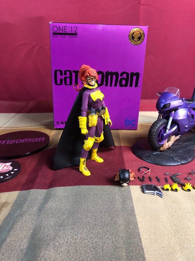 Mezco Batgirl with Batcycle (Custom) - photo 2