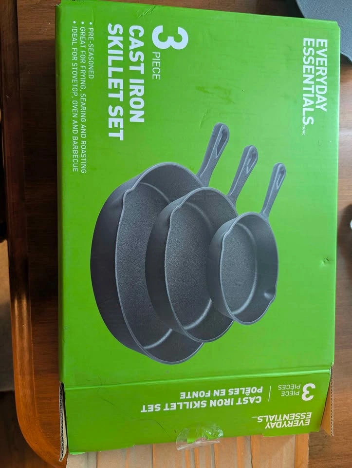3 Piece Cast Iron Skillet Set - photo 4