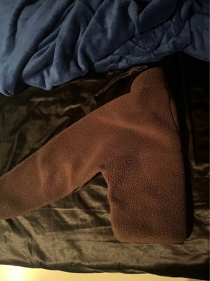Aritzia High Hip Sweater - photo 3