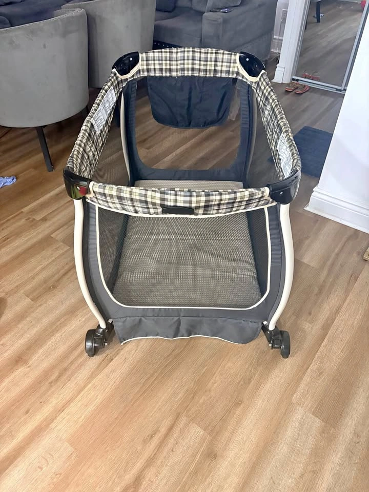 Playpen (Bed) for infants
