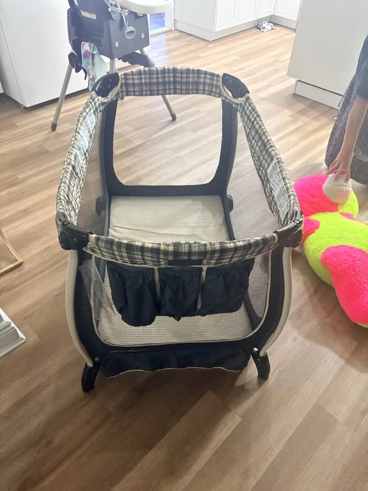 Playpen (Bed) for infants - photo 4
