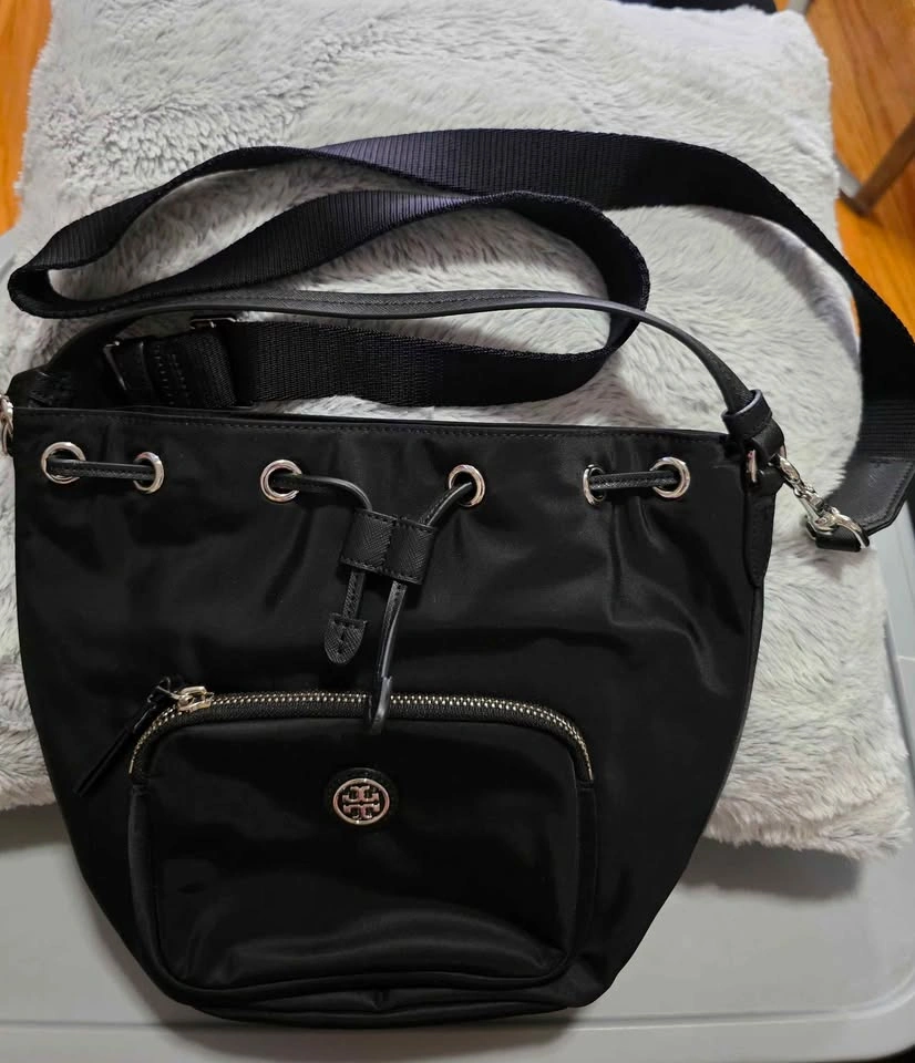 Tory Burch Virginia Nylon Bucket Bag - Original - photo 2