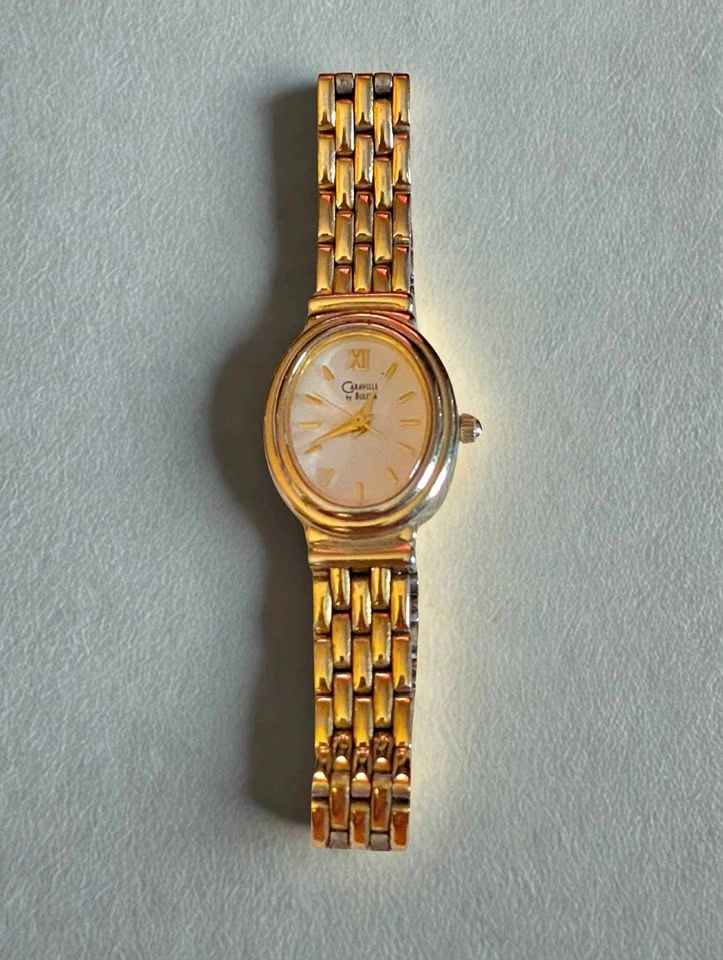 Dainty Woman's Bulova Caravel Watch !!Working!!