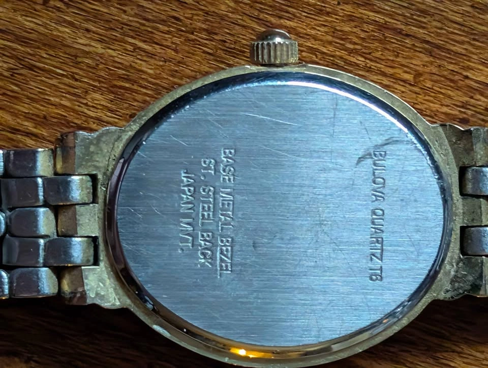 Dainty Woman's Bulova Caravel Watch !!Working!! - photo 3