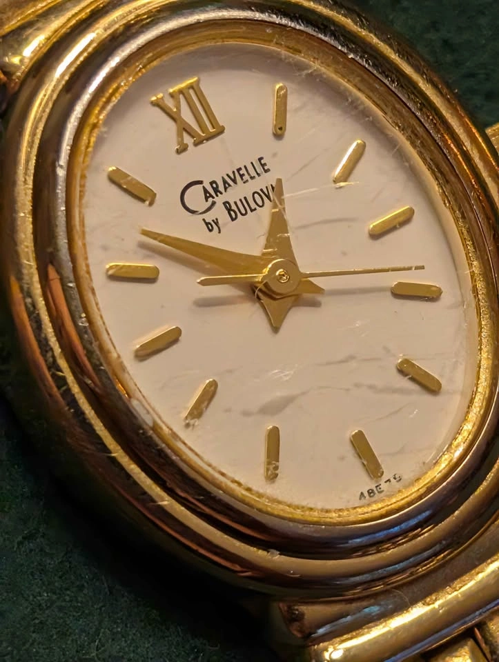 Dainty Woman's Bulova Caravel Watch !!Working!! - photo 5
