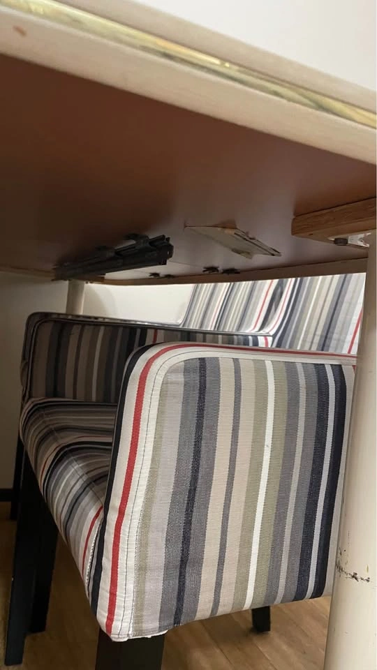4 Dining Chairs + Free Table - photo 4