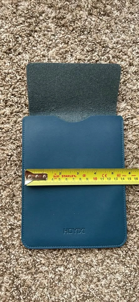 ❗️MOVING SALE❗️ Kobo / E-Reader Sleeve - photo 2